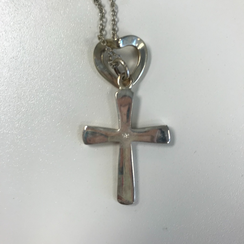 Cross necklace - Picture 3 of 4